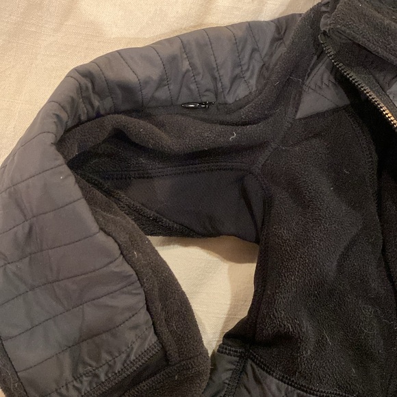 Lululemon multi way fleece jacket. 4 - Picture 6 of 10